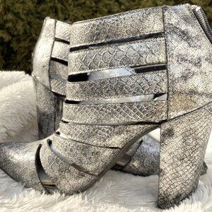 Silver High, Platform Heels, Pointed Toe, Michael Antonio